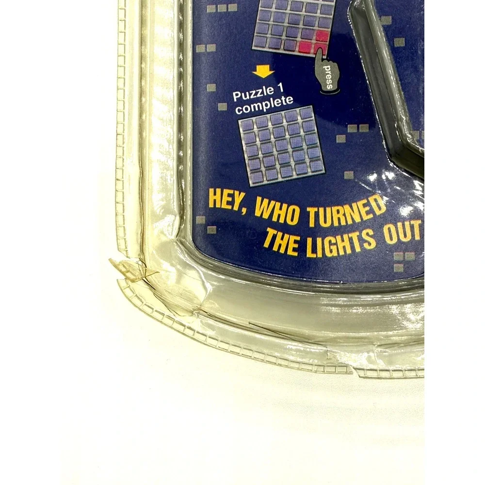 Vintage 1995 Tiger Electronics Lights Out Puzzle Game Full Size Model 7-574 NEW